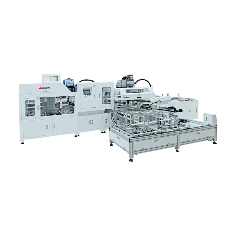 Összecsukható dobozszárny-összeszerelő gép